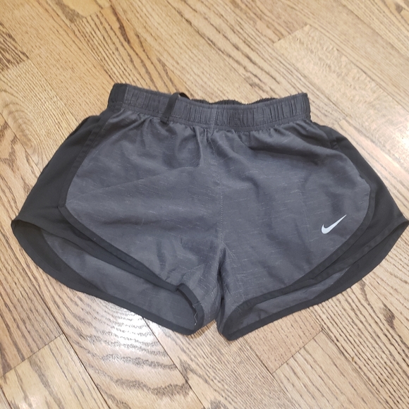 Nike Pants - Nike Womens Dri Fit shorts